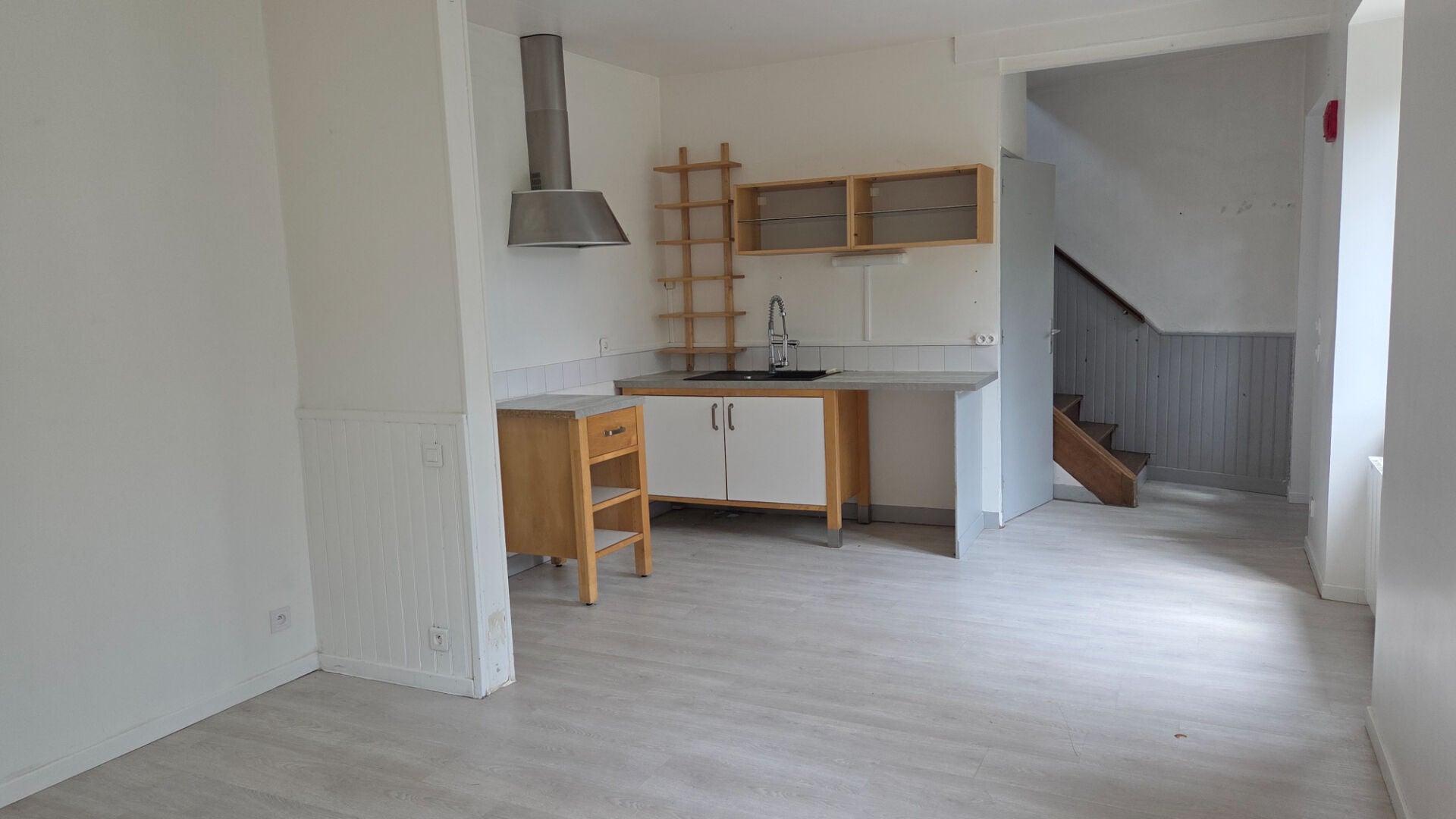 Maison Rue de la Petite Résidence à La Queue-les-Yvelines