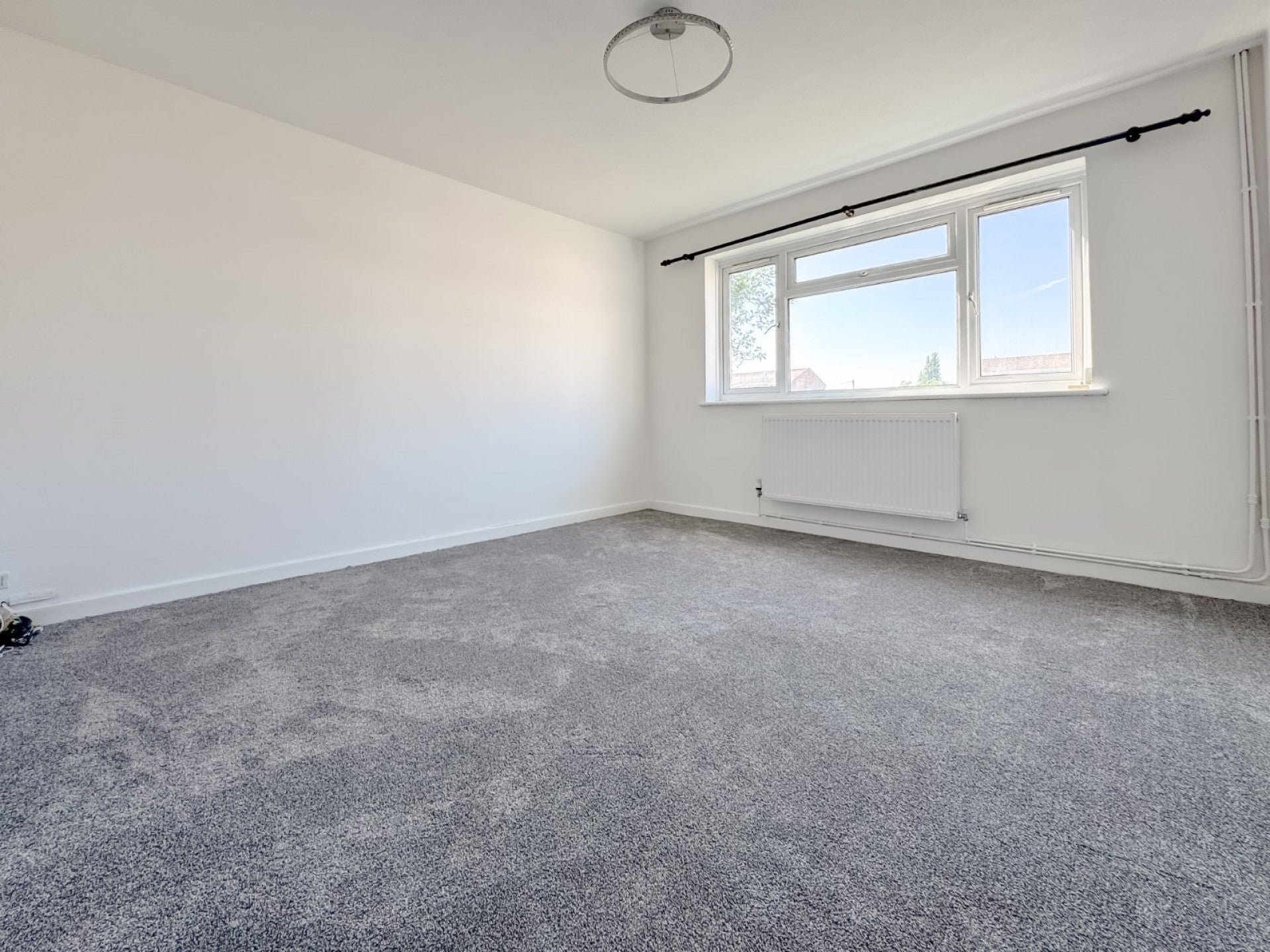 Flat Little Stoke Lane in Stoke Gifford