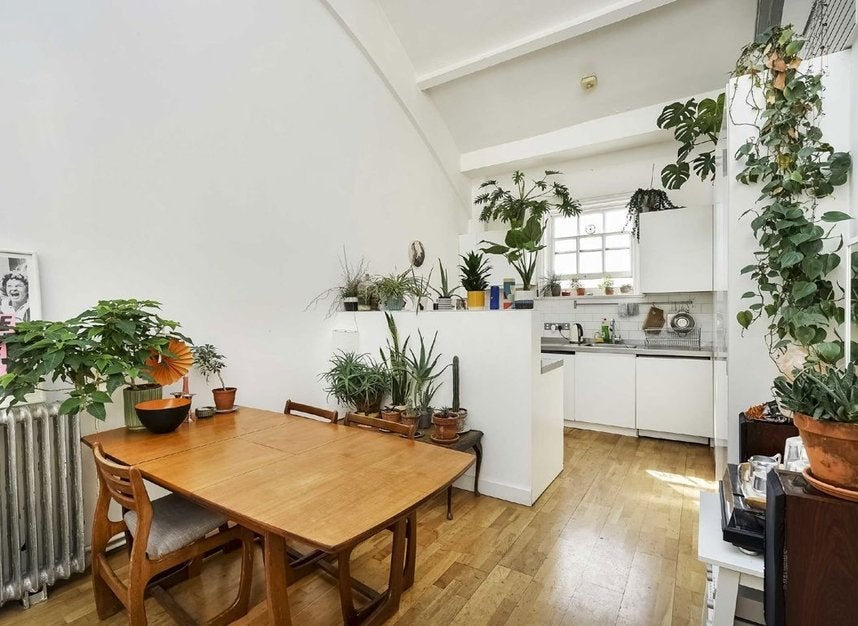 Flat Dalston Lane in Greater London