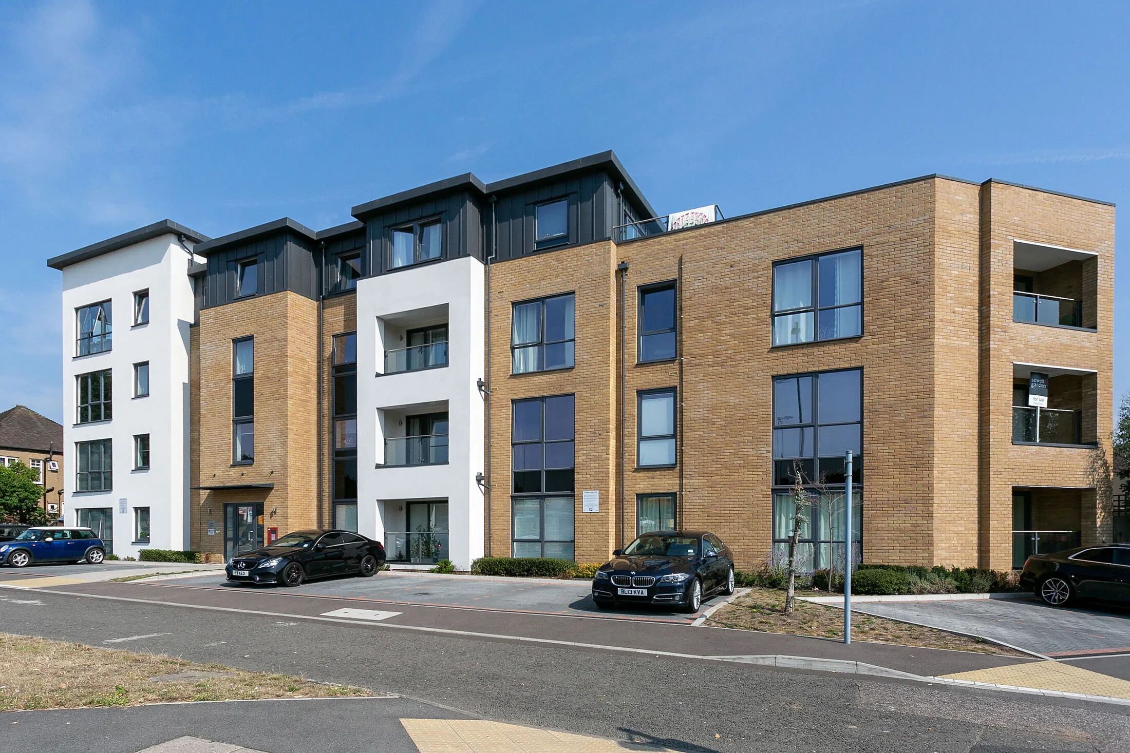 Flat St Albans Road in Watford