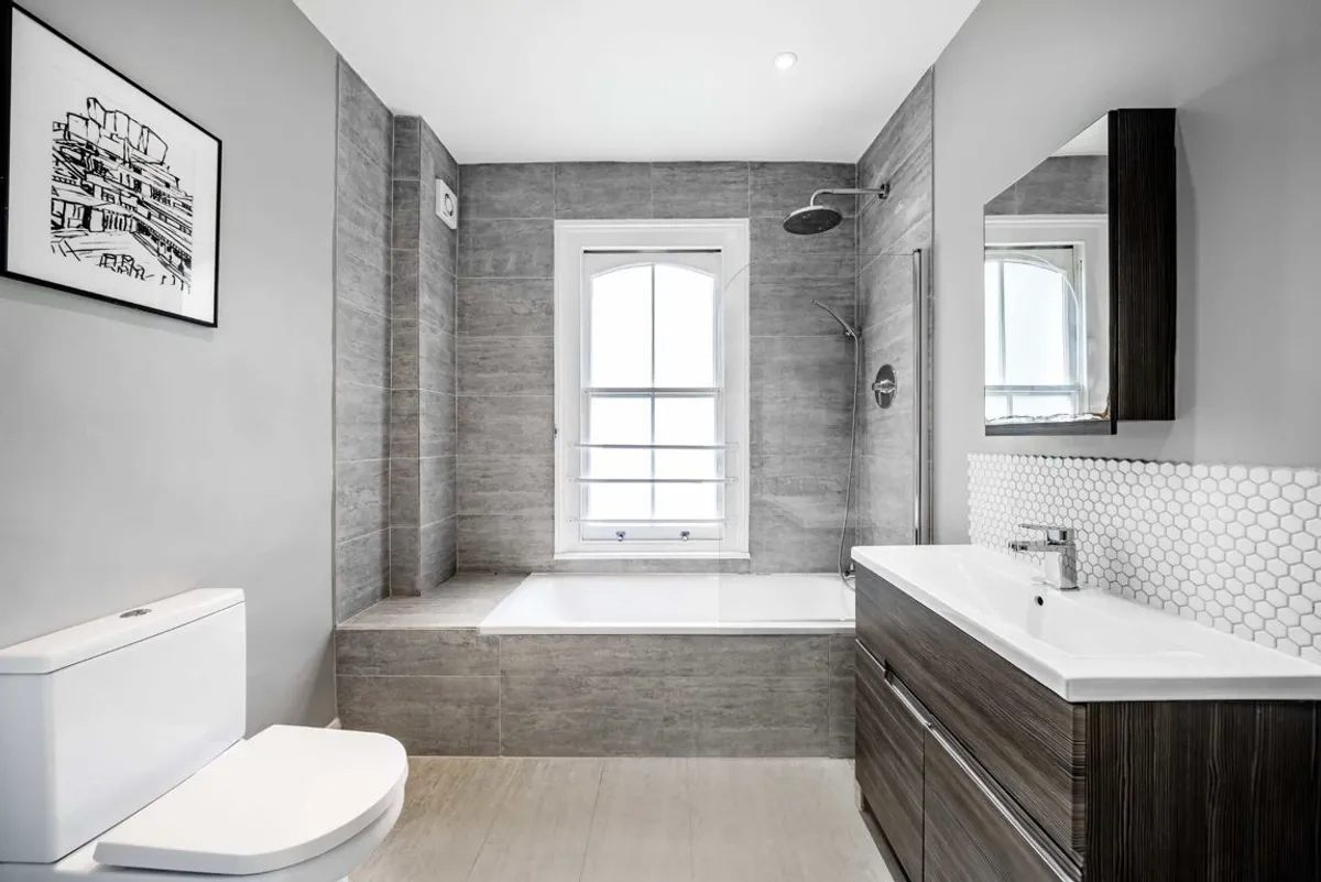 Flat Lime Grove in Greater London