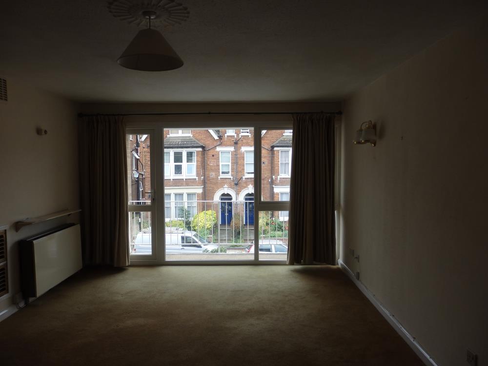 Flat St Michaels Road in Bedford