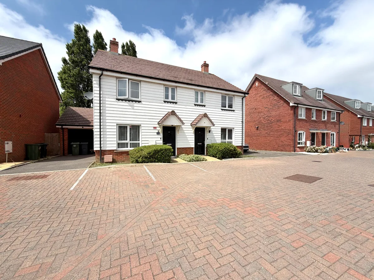 House Gates Drive in Maidstone