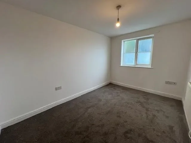 Flat Dovedale Road in Derby