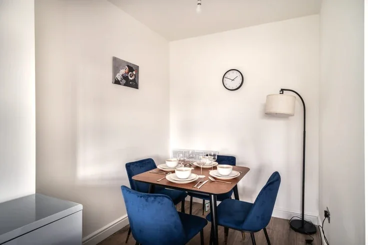 Flat Park Terrace in Crosby