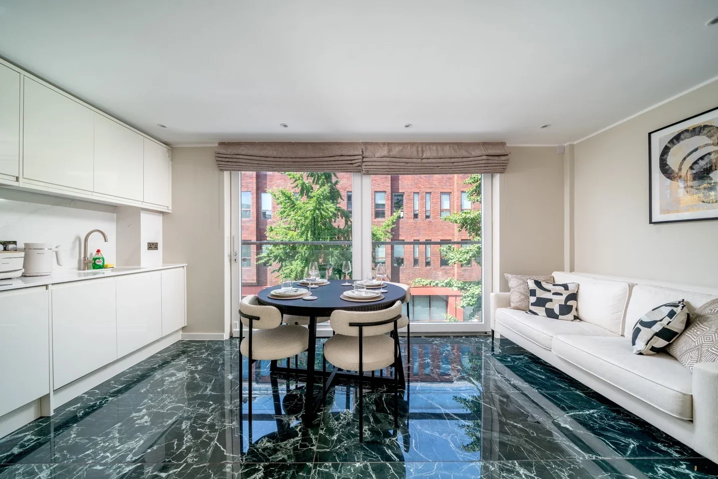 Flat Rochester Row in City of Westminster