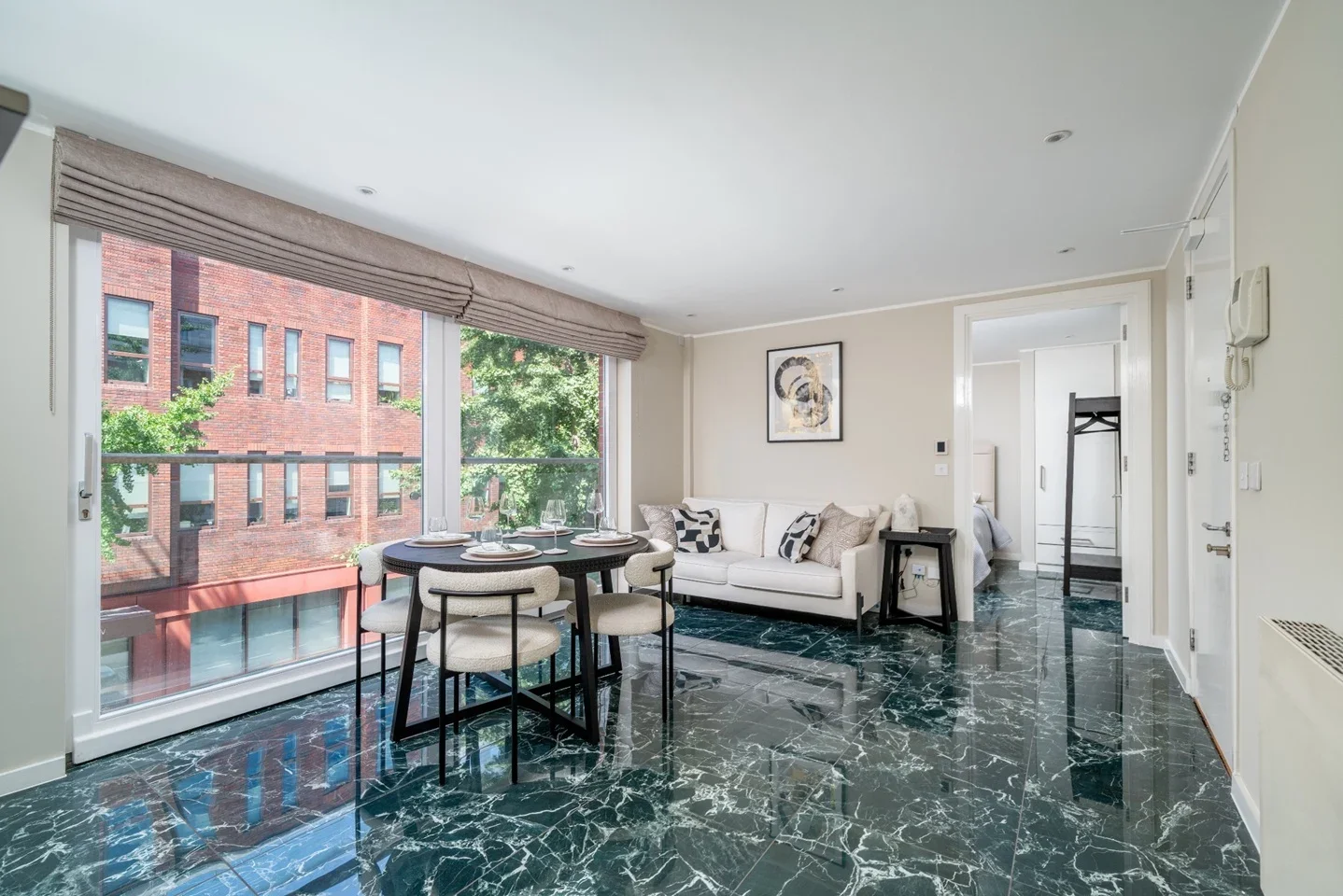 Flat Rochester Row in City of Westminster