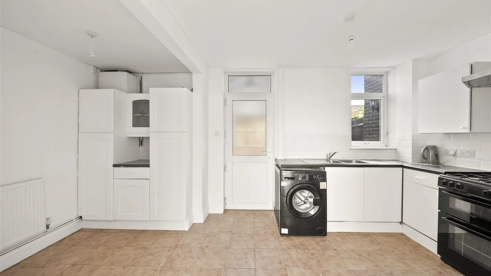 House Javelin Way in Greater London