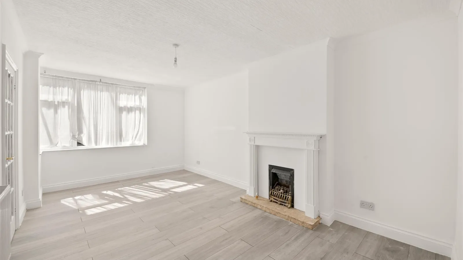 House Javelin Way in Greater London