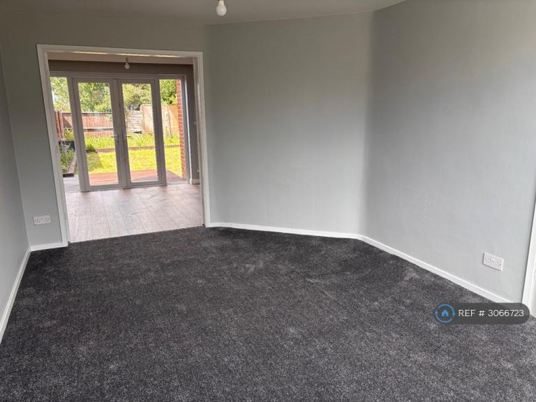 House Harrowgate Drive in Charnwood