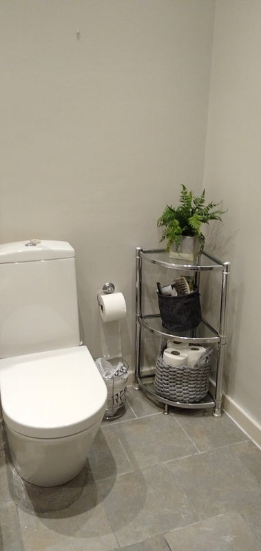 Room Coleherne Road in Greater London