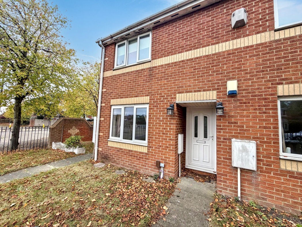 Flat Kestrel Way in North Tyneside