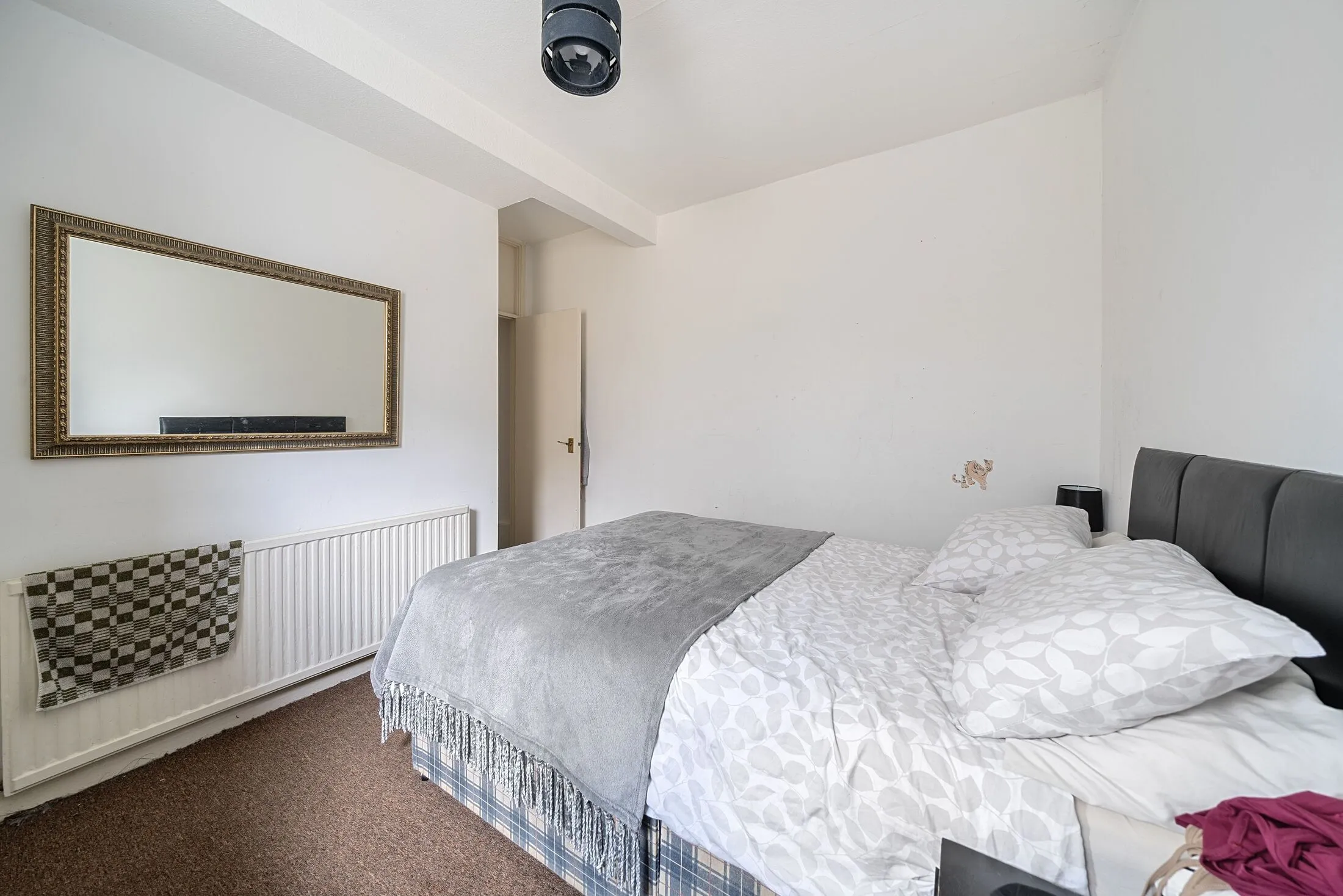 Flat Braganza Street in Greater London