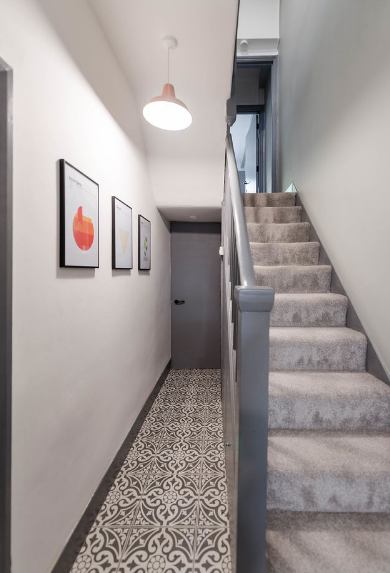 Room Grange Road in Greater London
