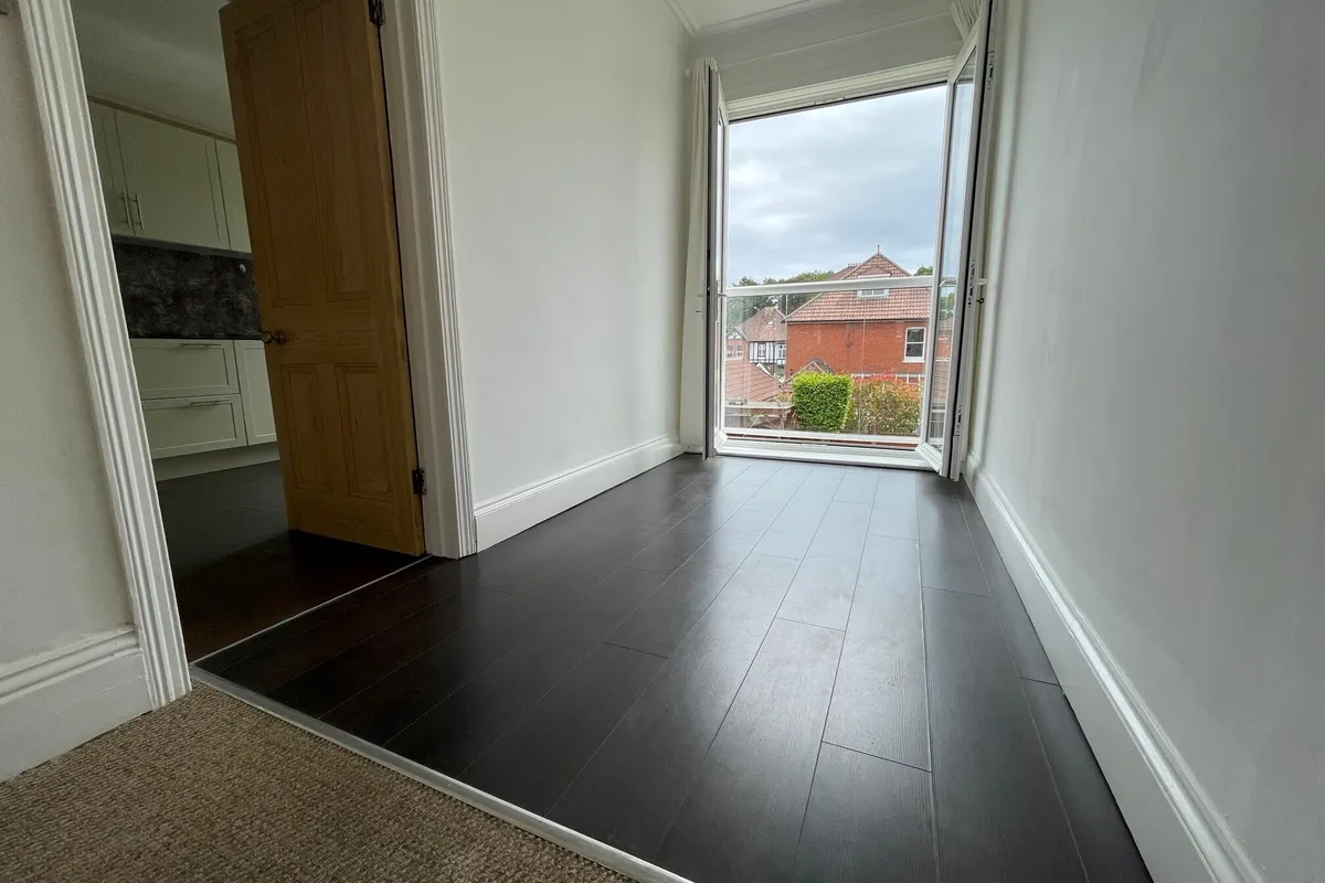 Flat Pembroke Road in Bournemouth