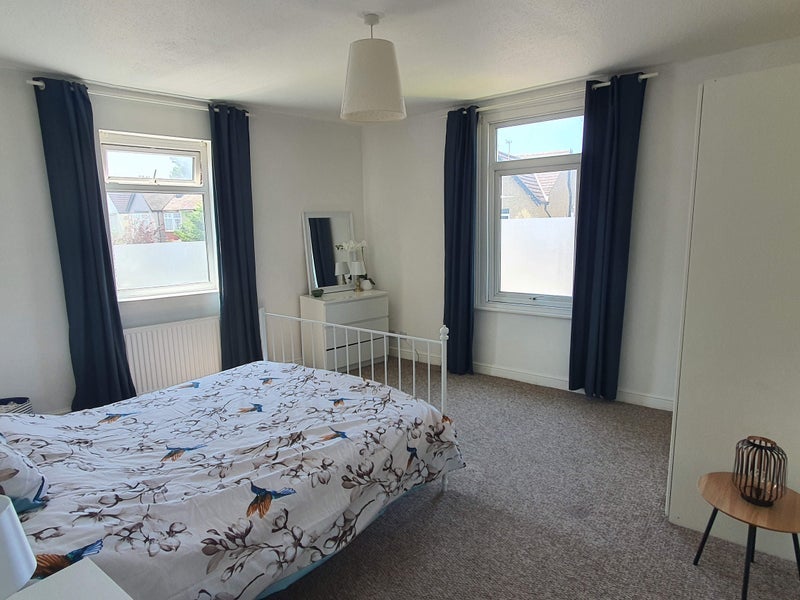 Room Oakwood Avenue in Greater London