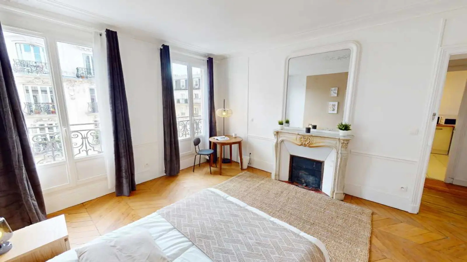 Flat Rue d'Alsace in Paris