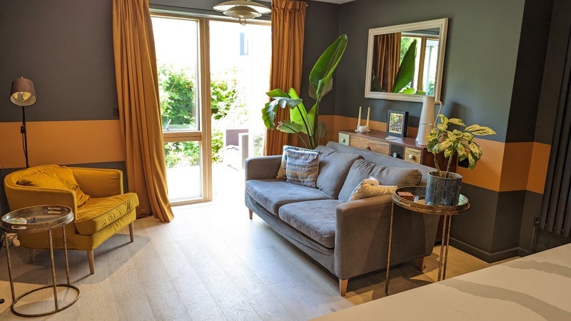 Room Fairstead Walk in Greater London