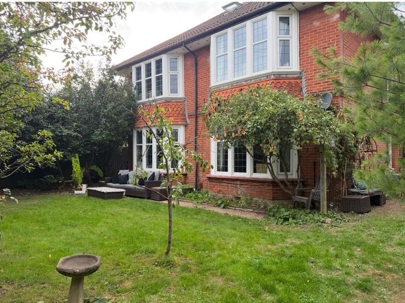 Room Iddesleigh Road in Bournemouth