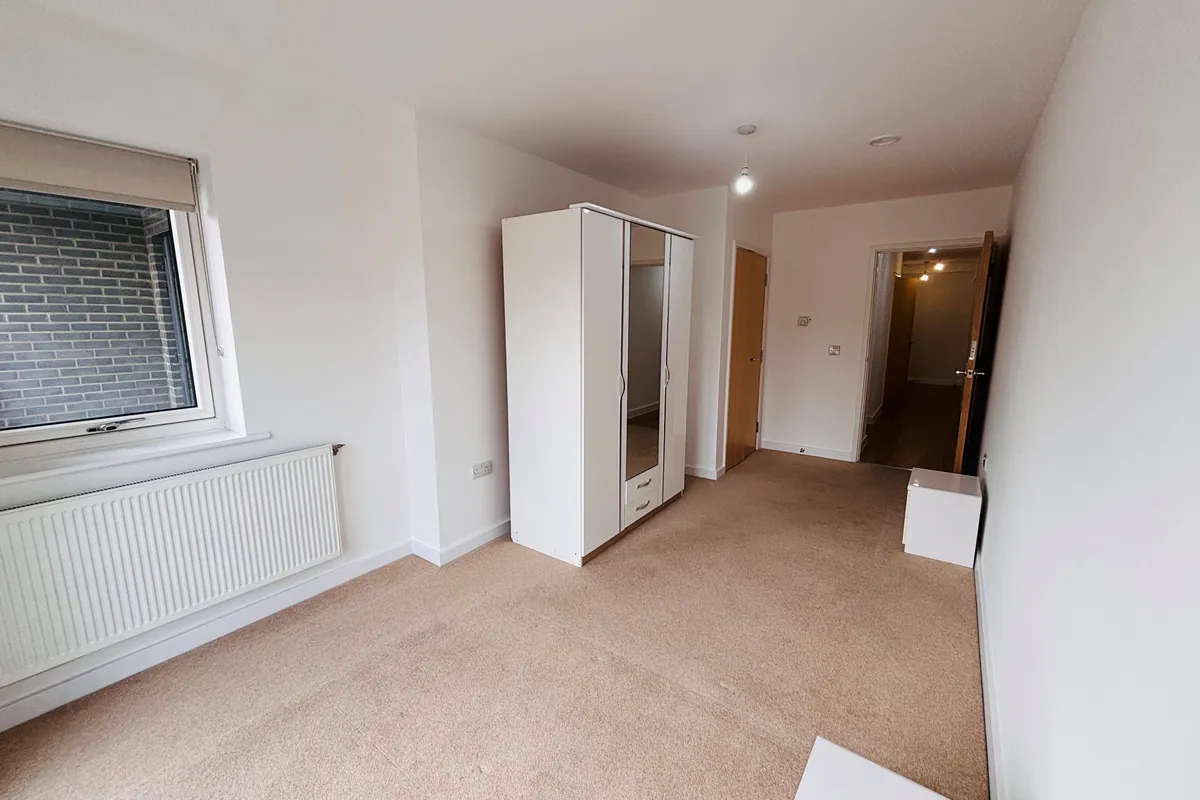Flat Pevensey Avenue in Greater London