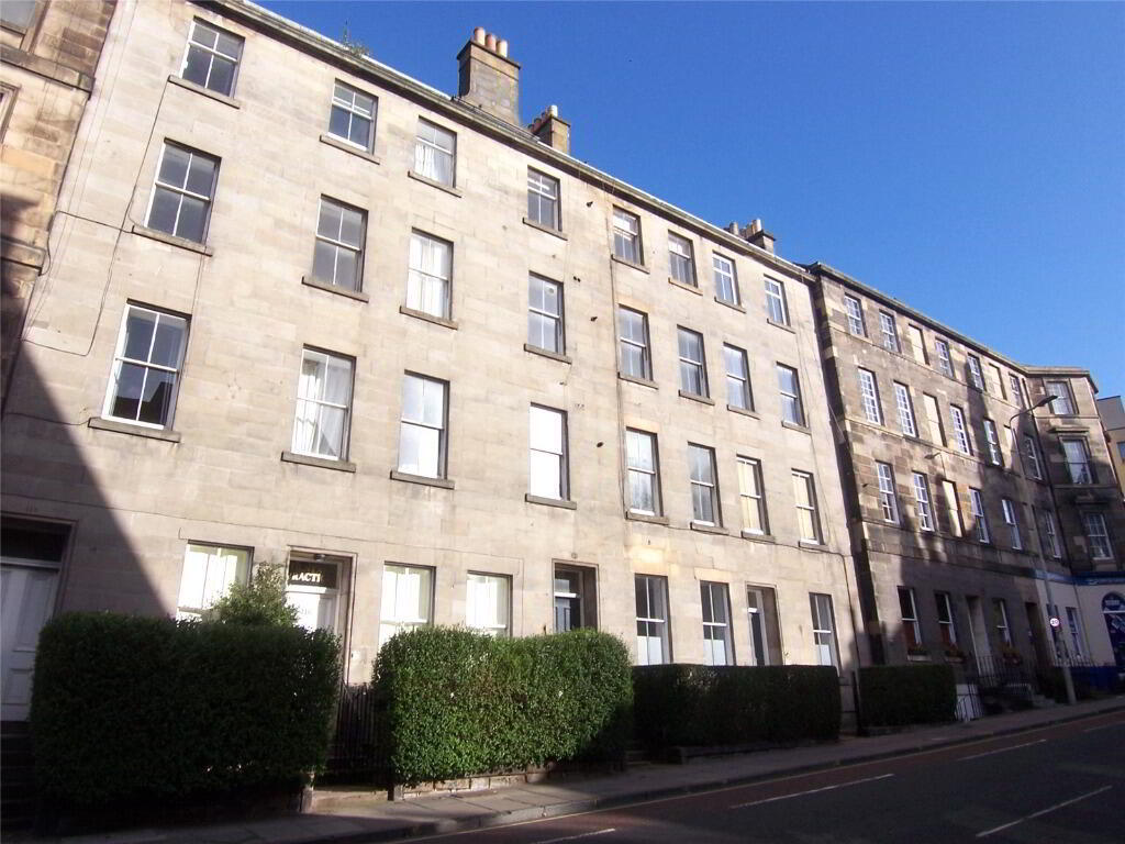 Flat New Mart Road in City of Edinburgh