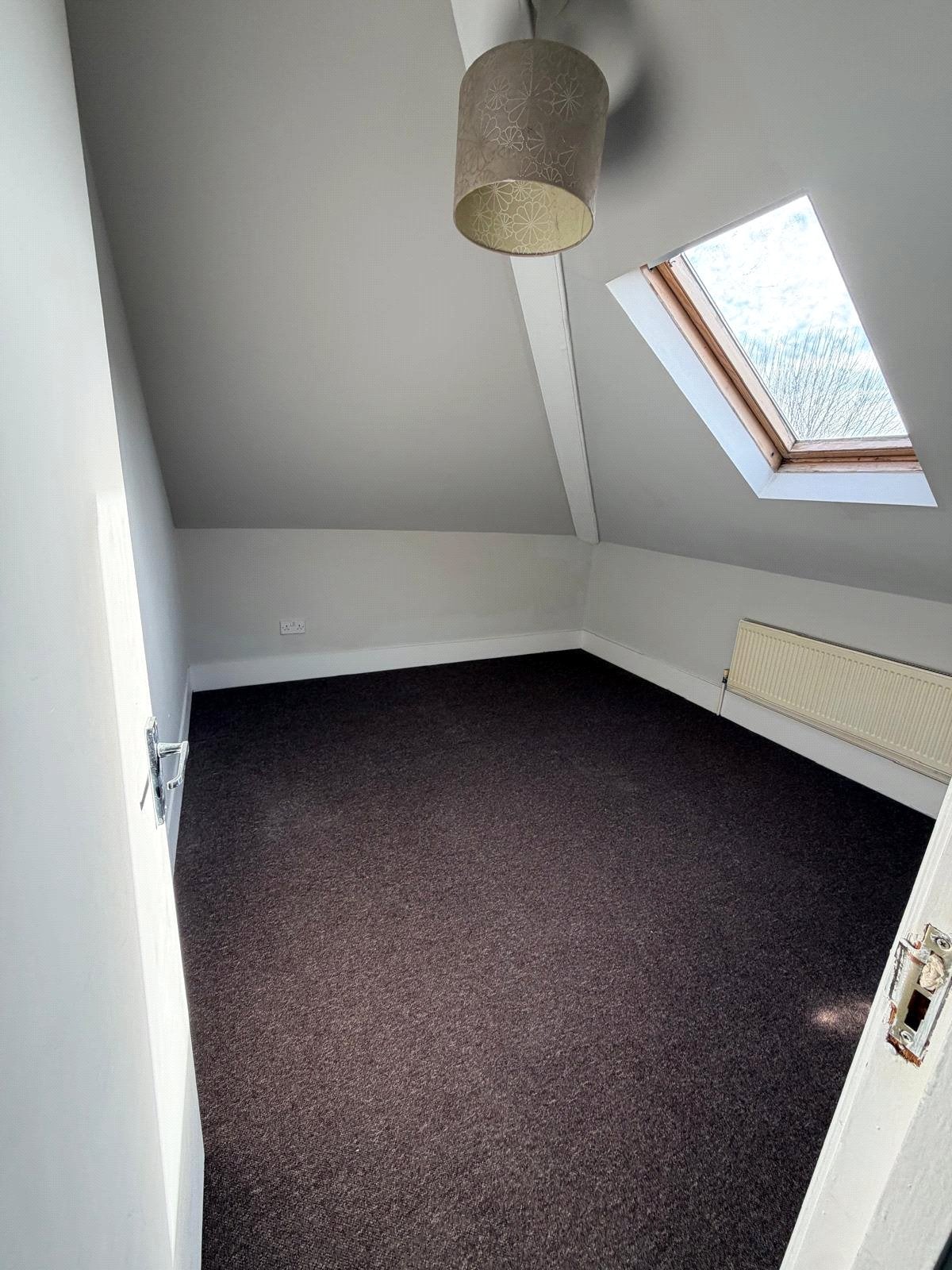 Flat Brondesbury Road in Greater London
