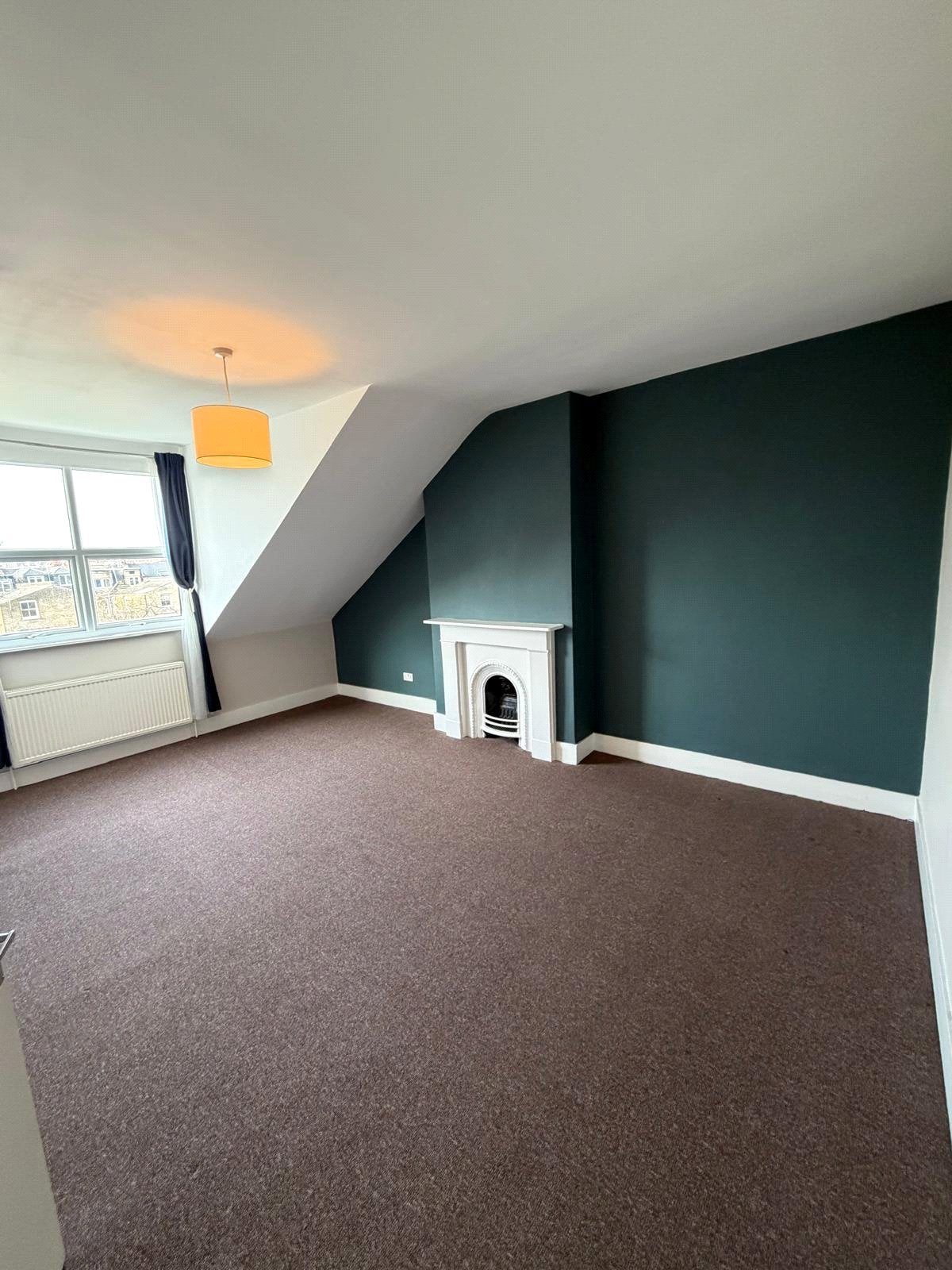 Flat Brondesbury Road in Greater London