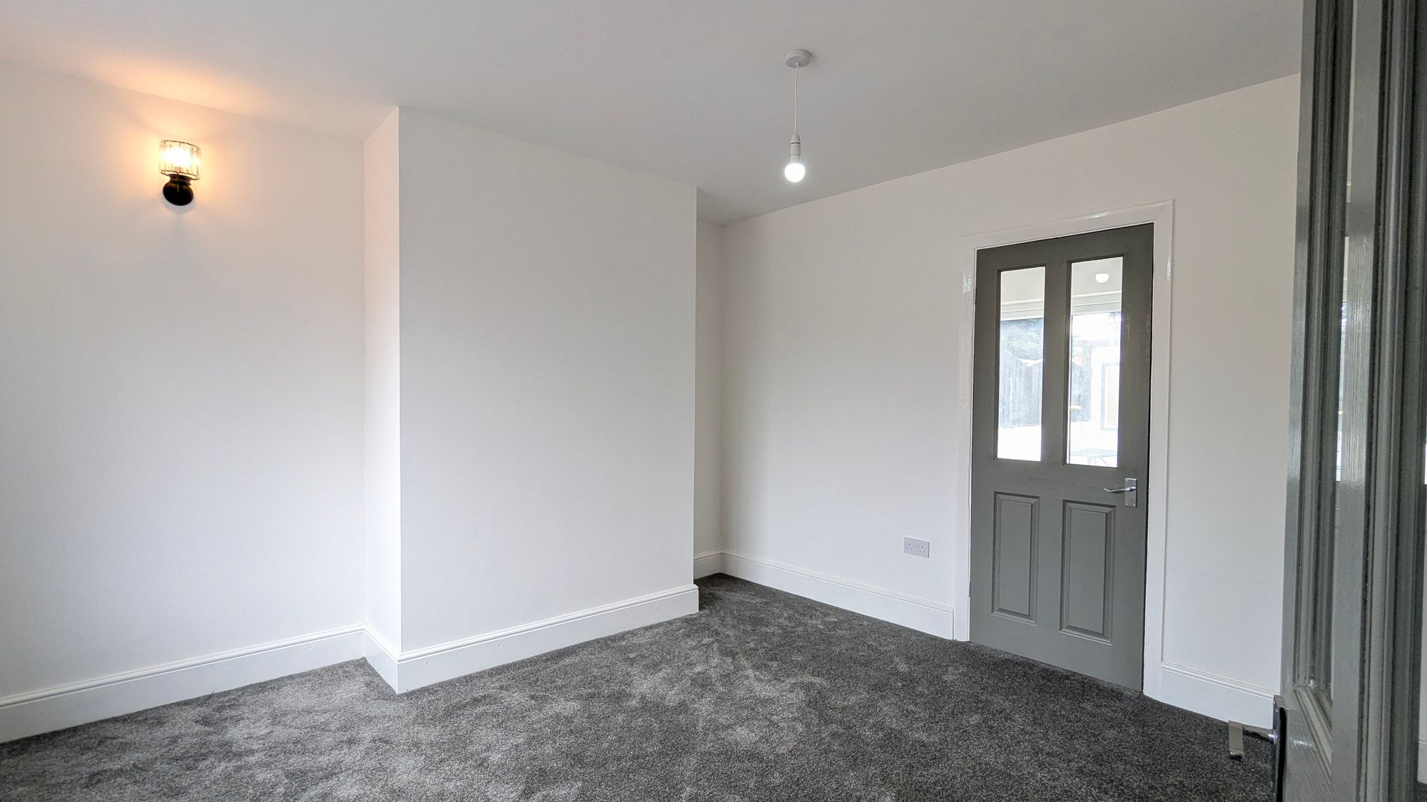 House Houfton Crescent in Bolsover