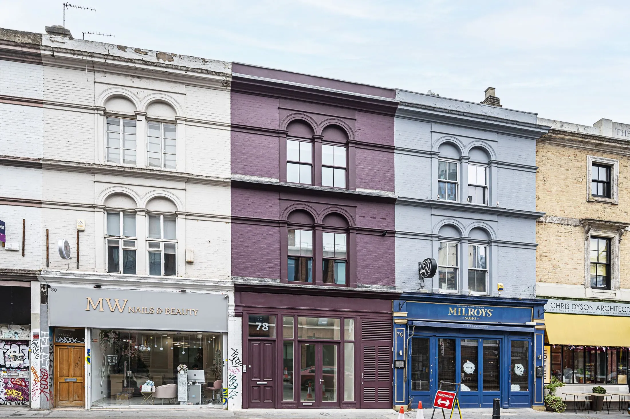 Flat Commercial Street in Greater London