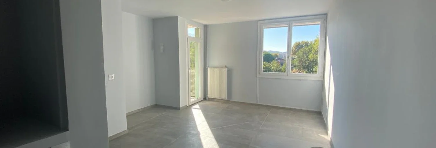 Appartement Avenue Roland Corrao à Marignane