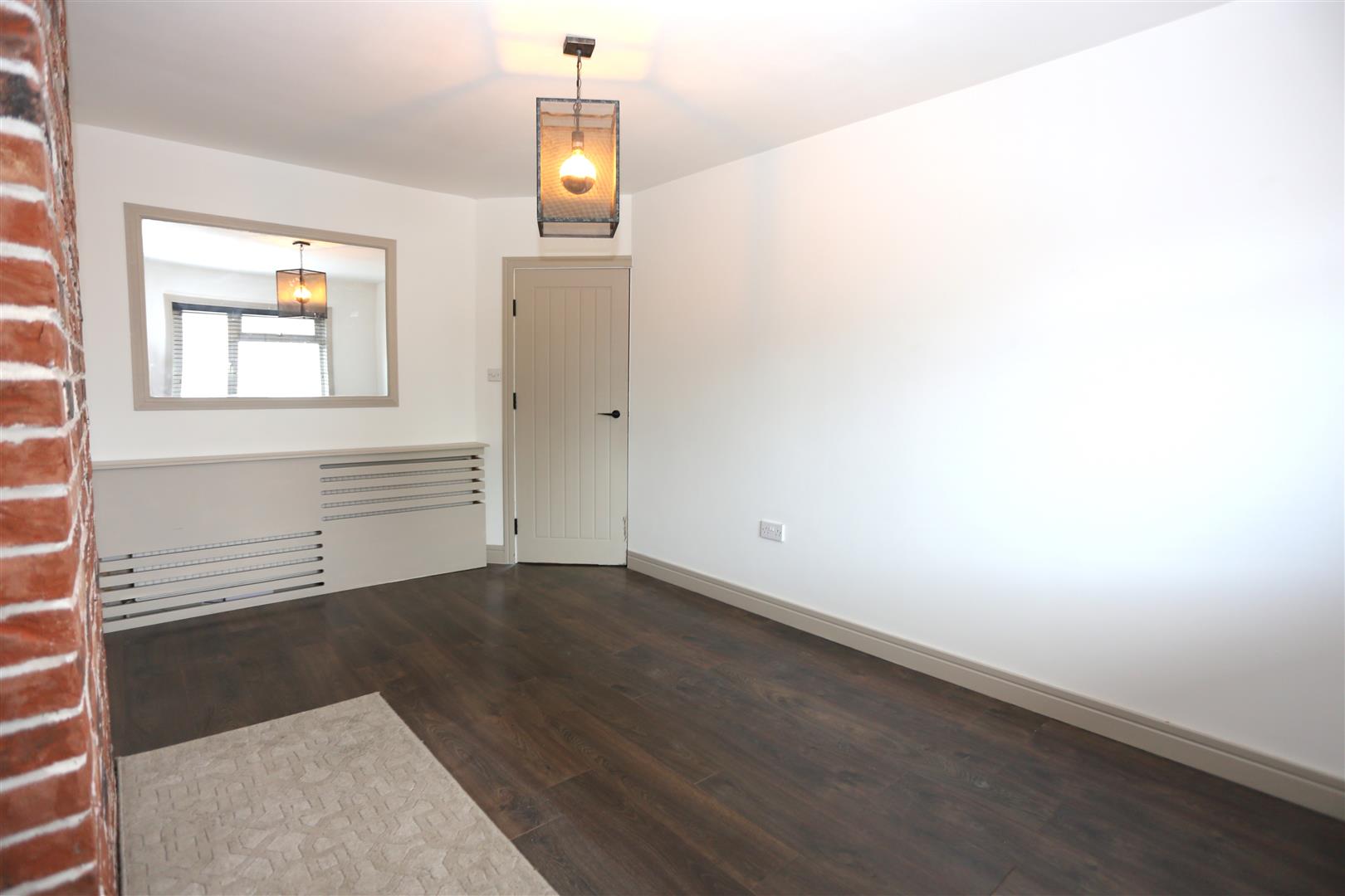 Flat South Street in Worthing