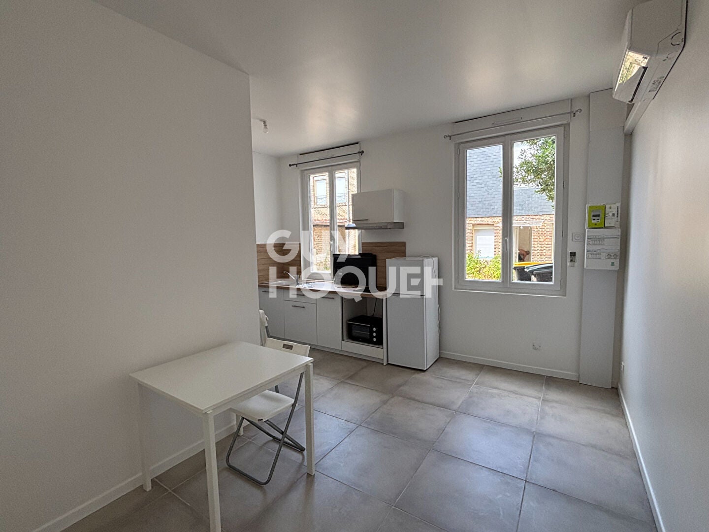 Flat Résidence Galilée in Caudebec-lès-Elbeuf