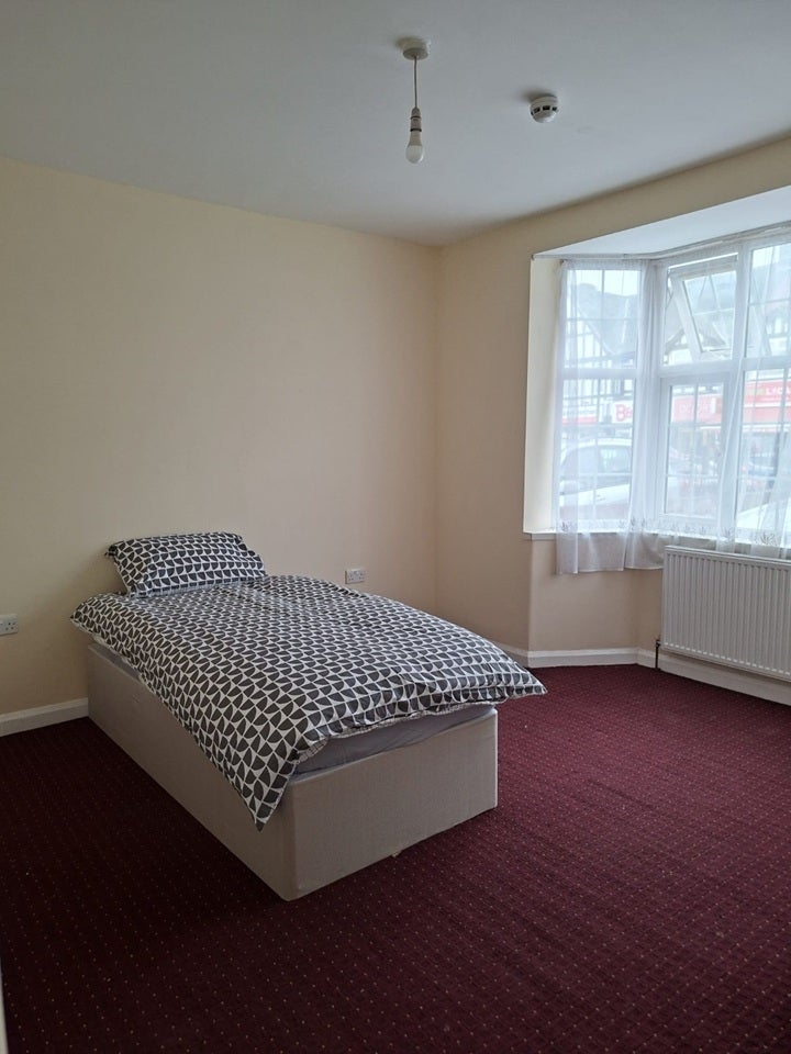 Room North Road in Greater London