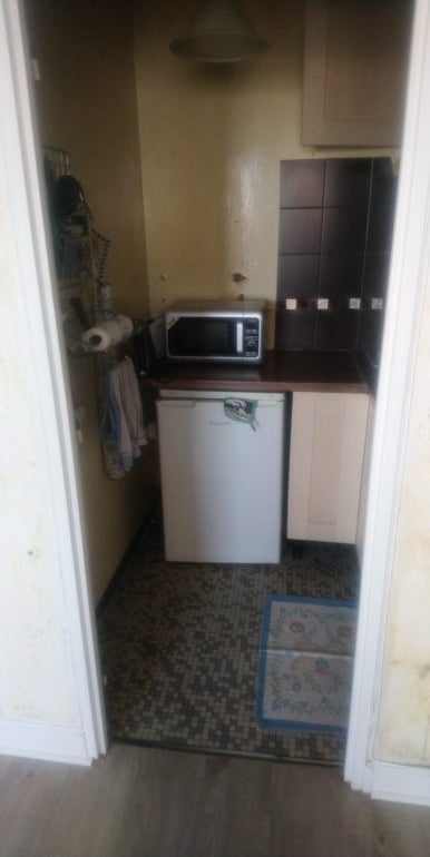 Flat Rue des Trois Bornes in Paris