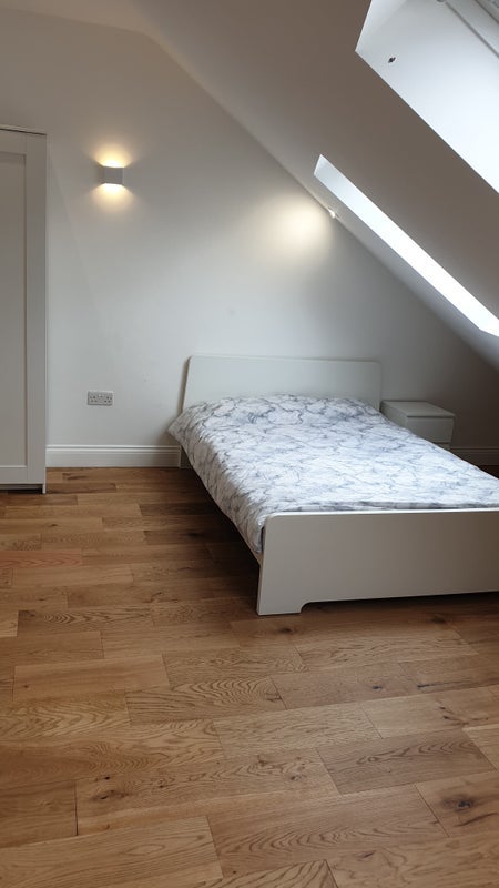 Flat West Green Road in Greater London