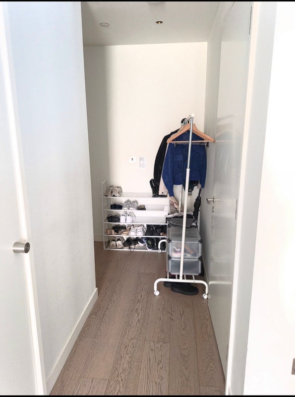 Room Wards Place in Greater London
