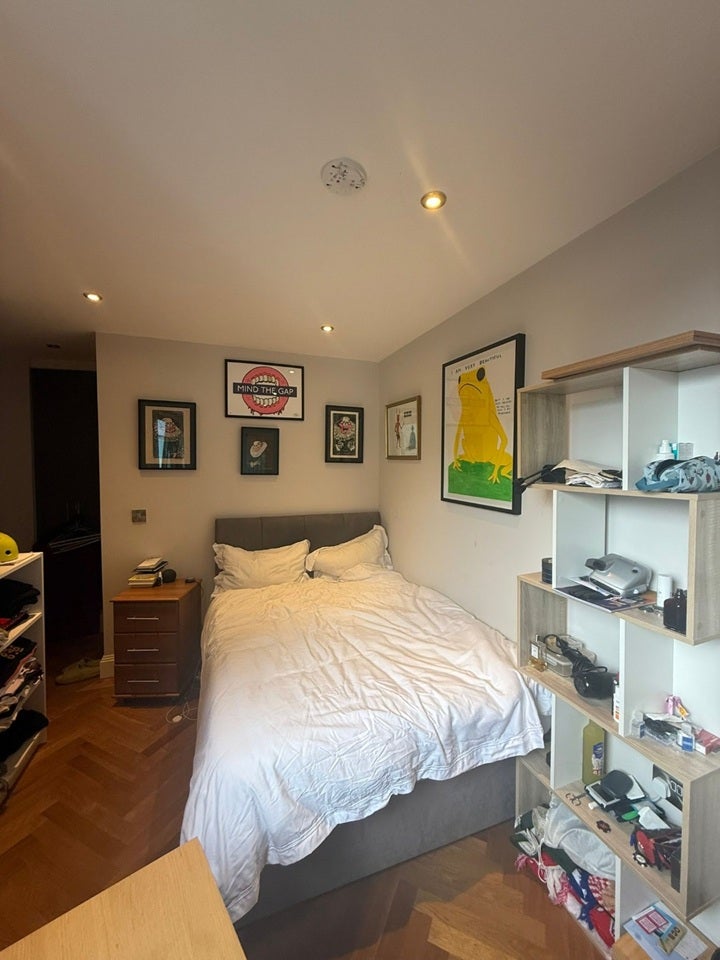 Room Tabard Street in Greater London