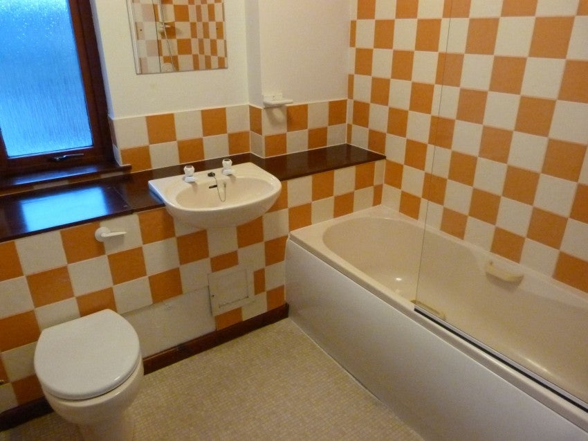Flat Lesmurdie Court in Elgin