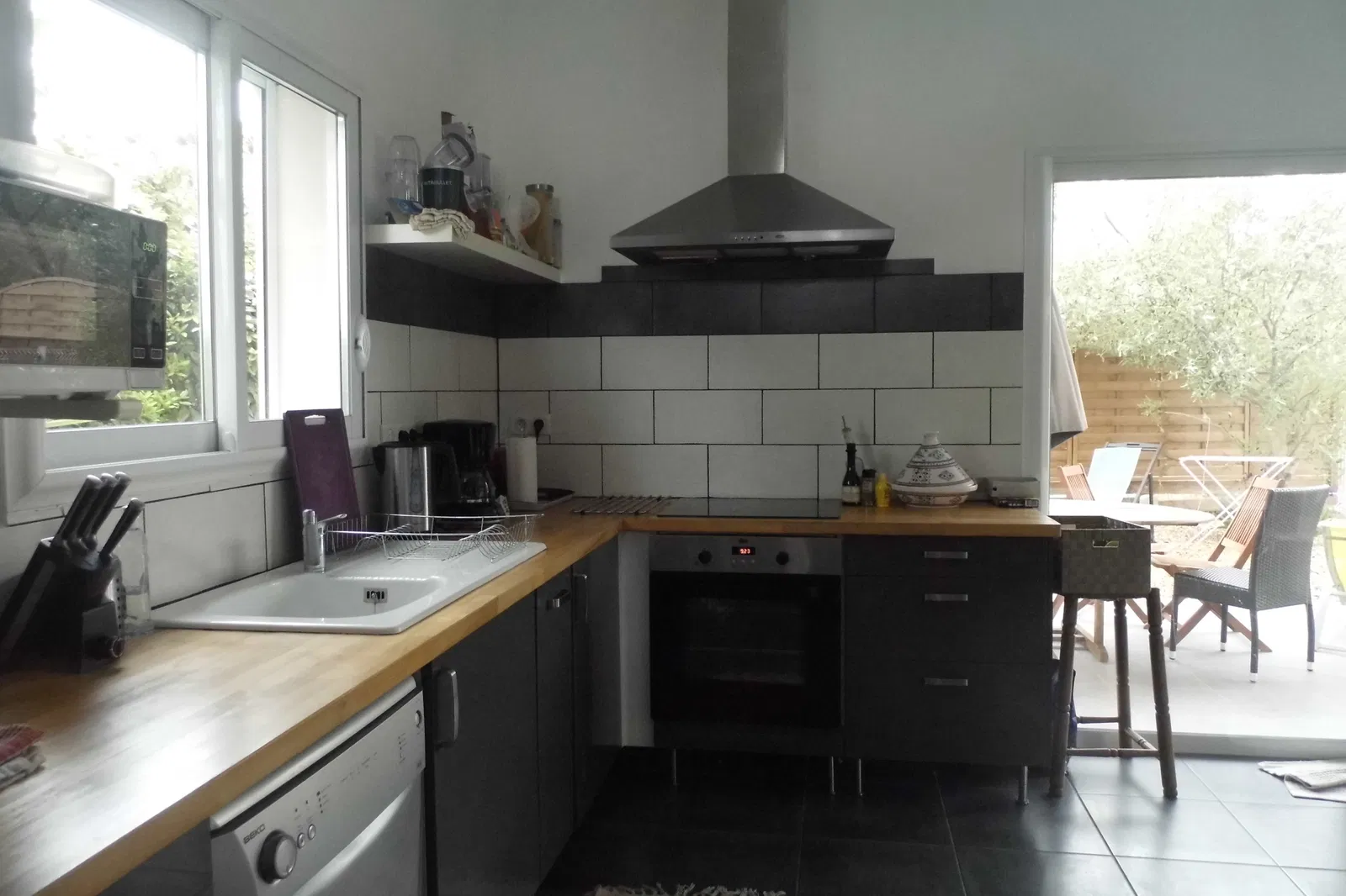 Room D 120E1 in Saint-Jean-de-Cornies