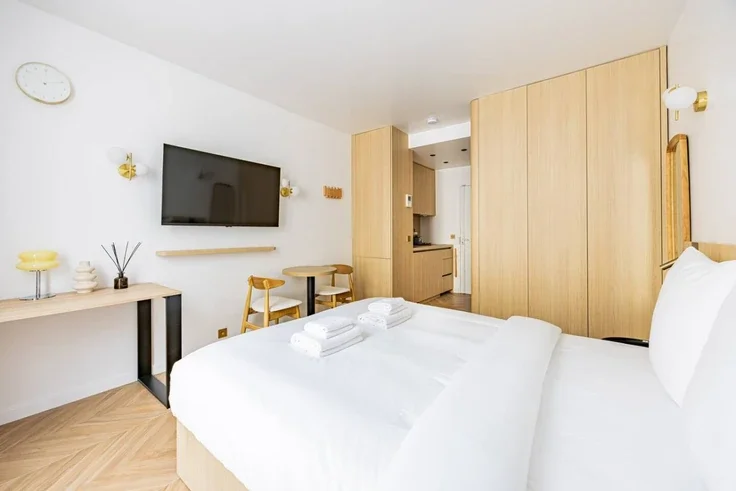 Flat Rue Quincampoix in Paris