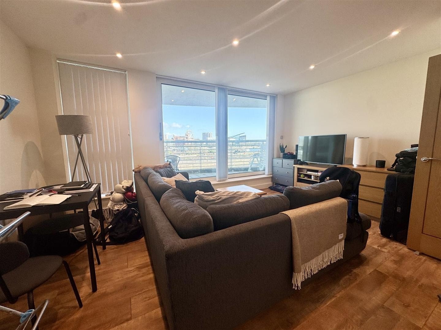 Flat Havannah Street in Cardiff