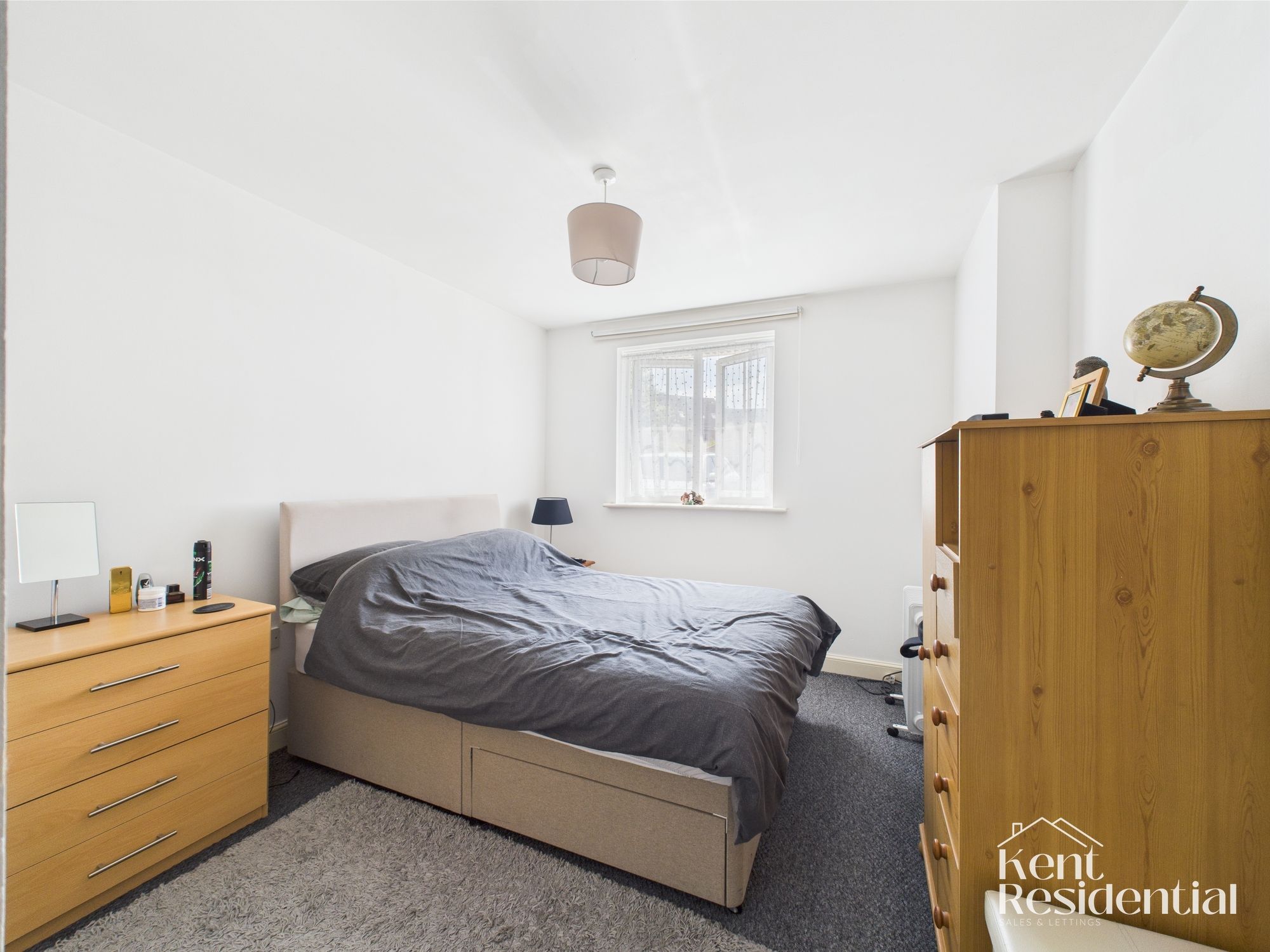 Flat Wharfdale Square in Maidstone