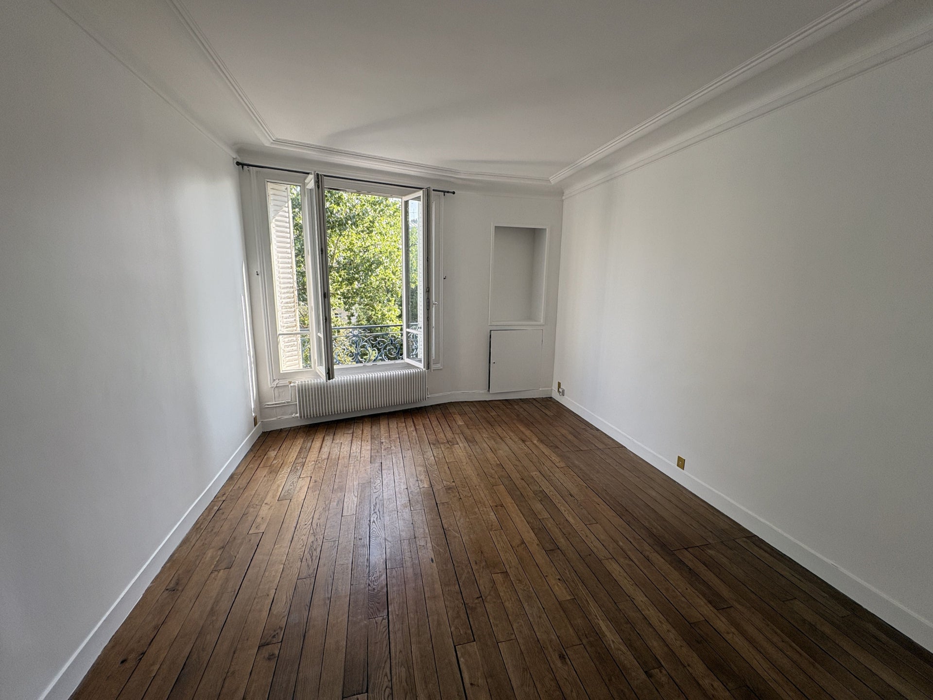Appartement Rue Jacques Dulud à Neuilly-sur-Seine
