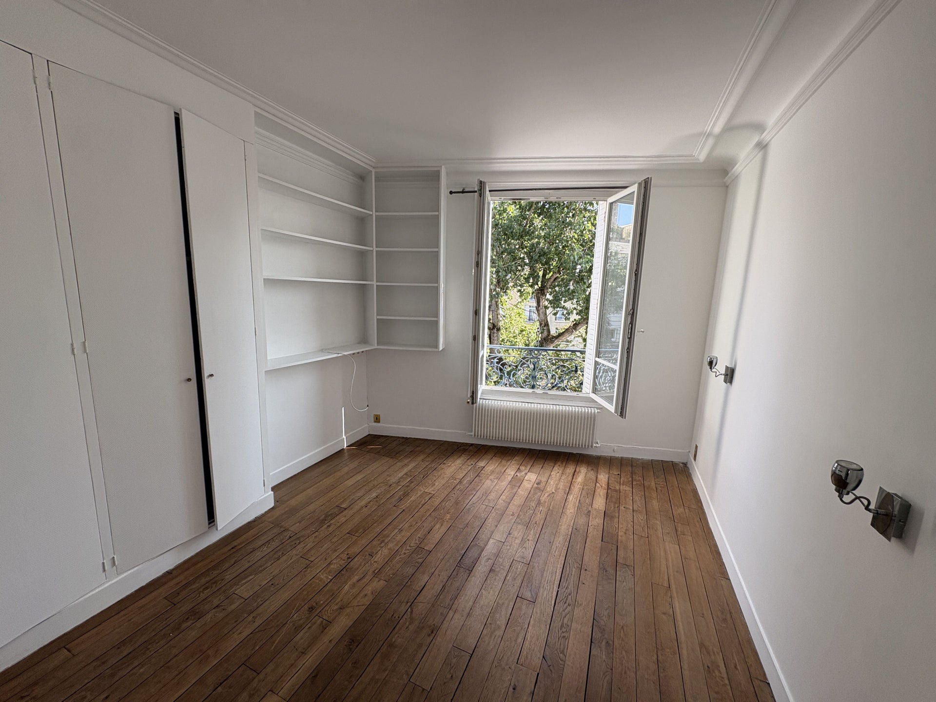 Appartement Rue Jacques Dulud à Neuilly-sur-Seine
