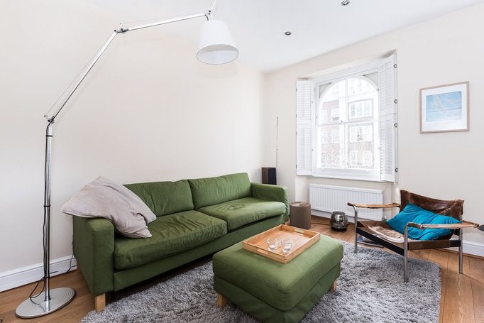 Flat Queensway in City of Westminster