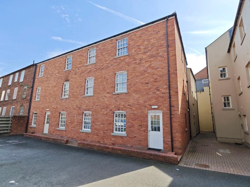 Flat Fisher Street in Carlisle