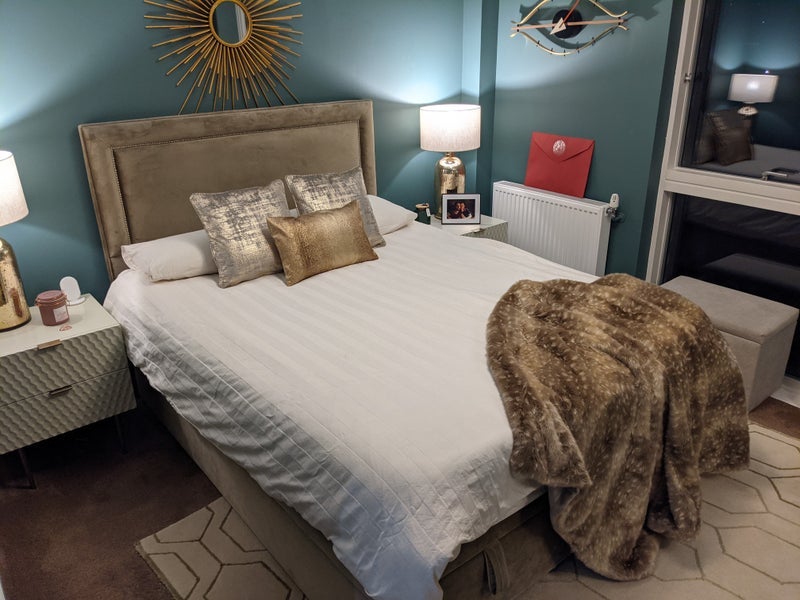 Room Adenmore Road in Greater London