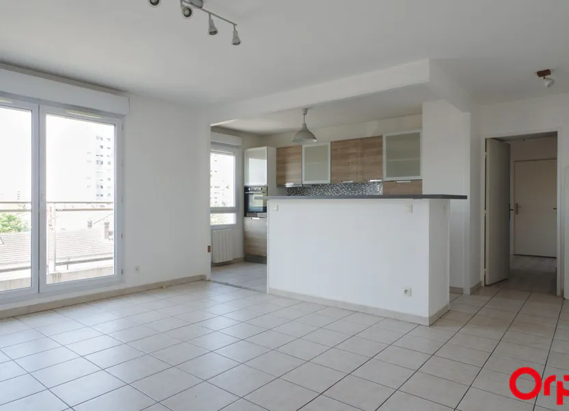 Flat Rue des Roses in Lyon
