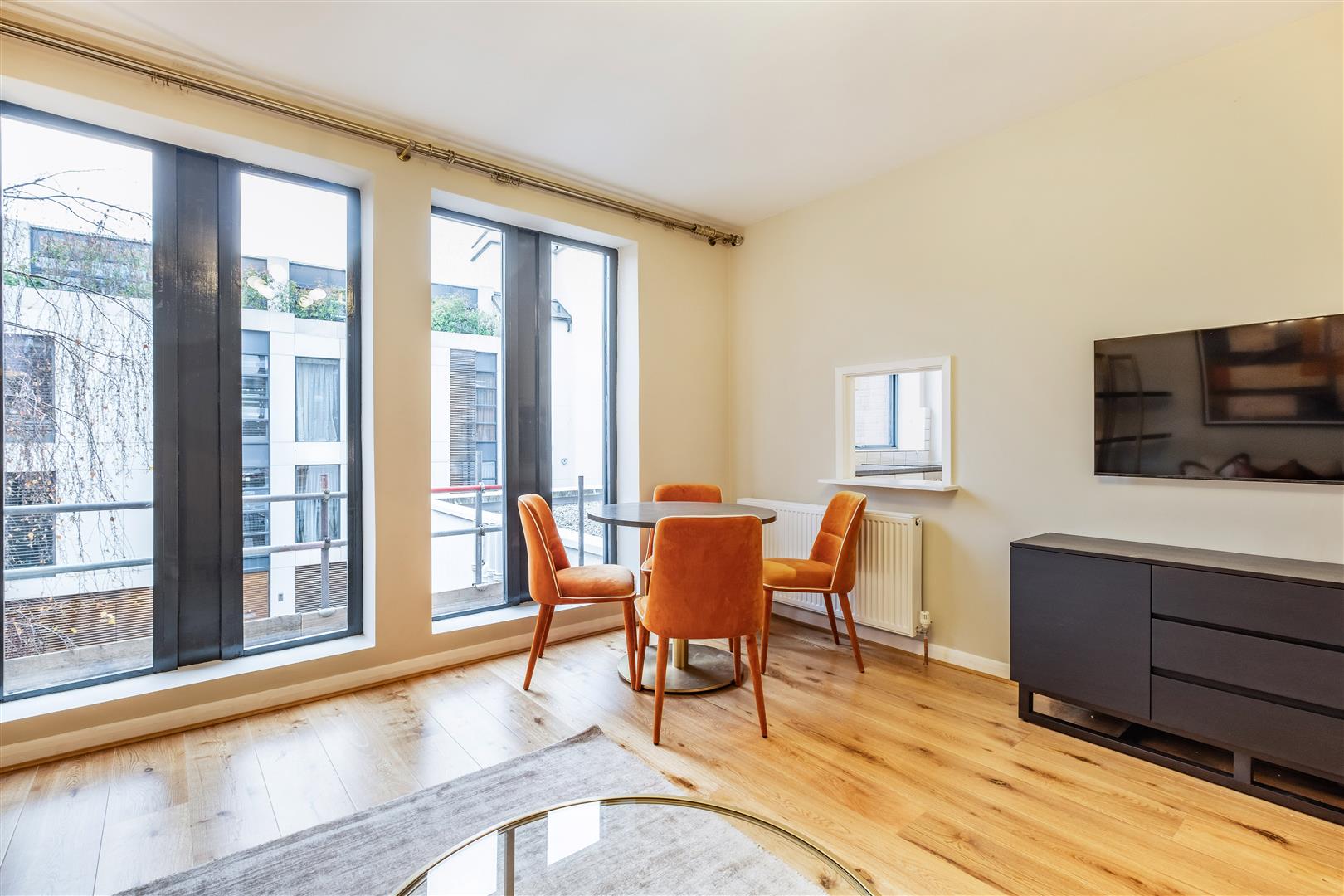 Flat Fulham Road in Greater London