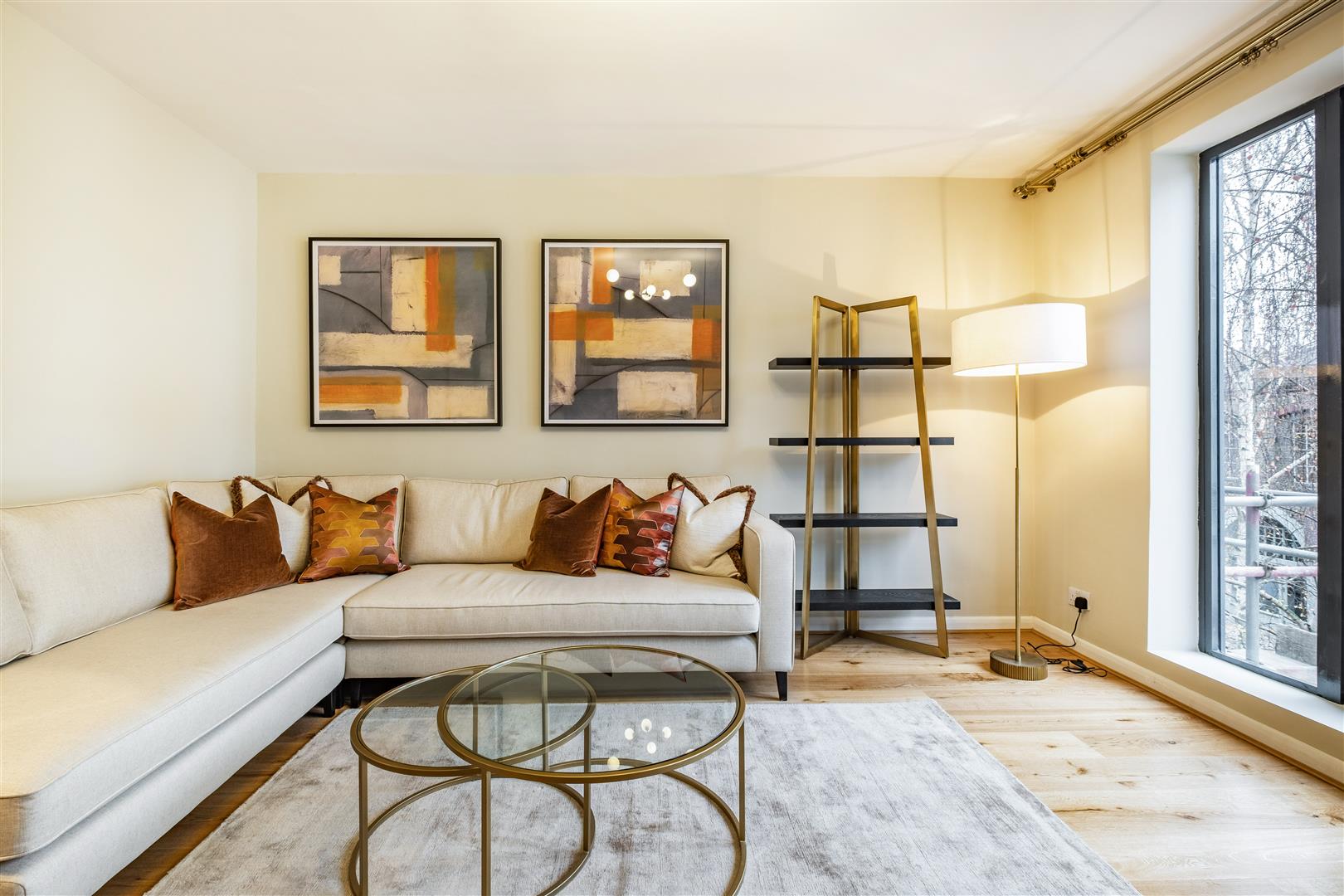Flat Fulham Road in Greater London